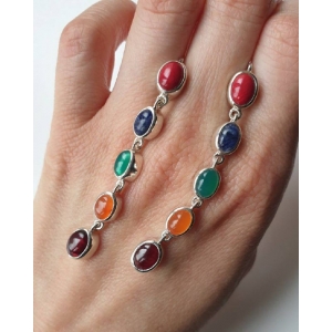 Серьги серебряные с кораллом, содалитом, агатом, сердоликом и гранатом